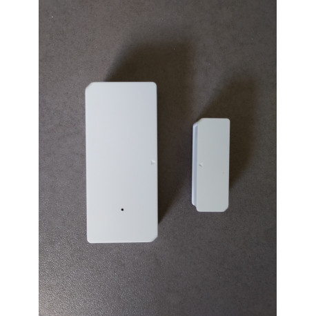 Retourdeal: DW2-Wi-Fi deur- en raamsensor - tape eenzijdig vastgeplakt